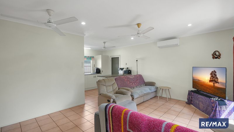 Photo - 2/15 Balmoral Close, Mount Sheridan QLD 4868 - Image 6