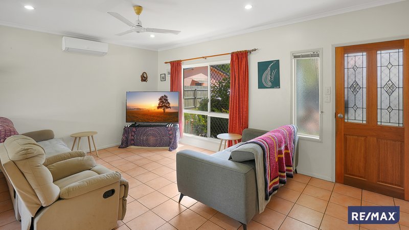 Photo - 2/15 Balmoral Close, Mount Sheridan QLD 4868 - Image 4