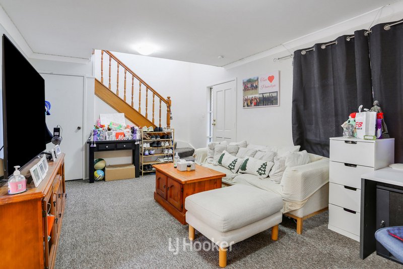 Photo - 2/15 Balmoral Street, Blacktown NSW 2148 - Image 2