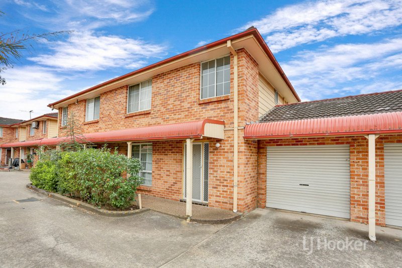 2/15 Balmoral Street, Blacktown NSW 2148