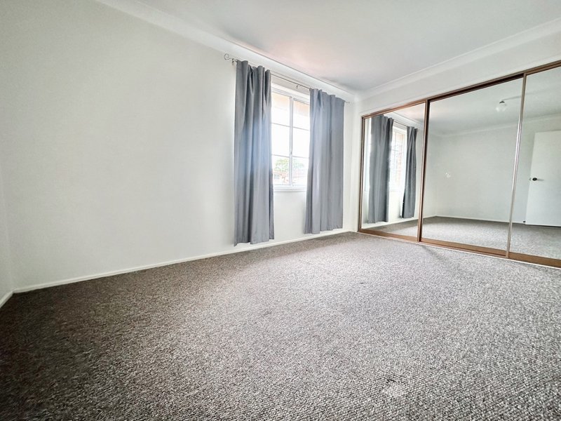 Photo - 2/15 Balmoral Street, Blacktown NSW 2148 - Image 4