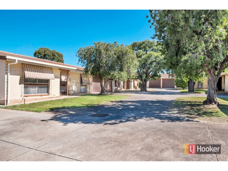 2/15 Booth Avenue, Morphett Vale SA 5162