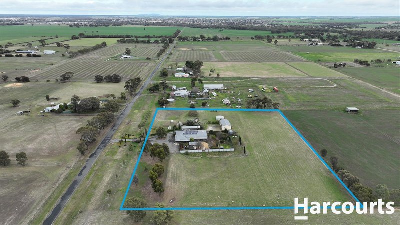 Photo - 215 Browns Road, Riverside VIC 3401 - Image 4