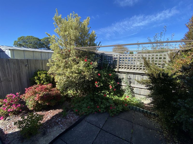 Photo - 2/15 Bruce Street, Yarram VIC 3971 - Image 11