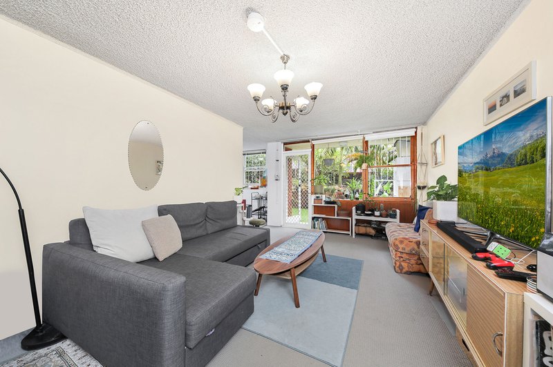 Photo - 2/15 Byron Street, Coogee NSW 2034 - Image 2