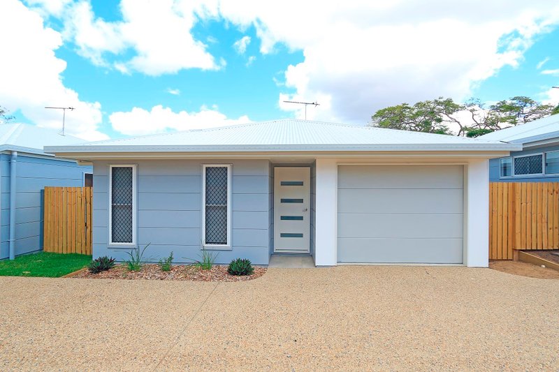 Photo - 2/15 Card Street, Berserker QLD 4701 - Image 2