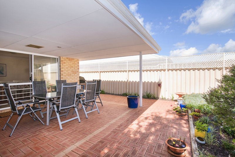 Photo - 2/15 Casuarina Drive, Geographe WA 6280 - Image 13