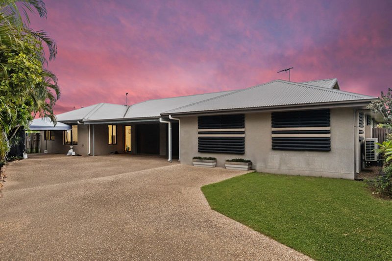 2/15 Chardonnay Drive, Condon QLD 4815