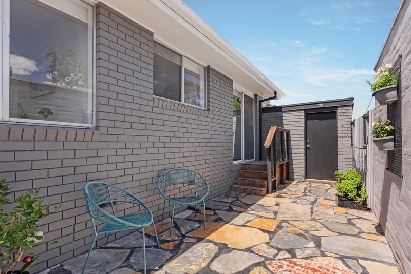 Photo - 2/15 Cooley Avenue, Macleod VIC 3085 - Image 13