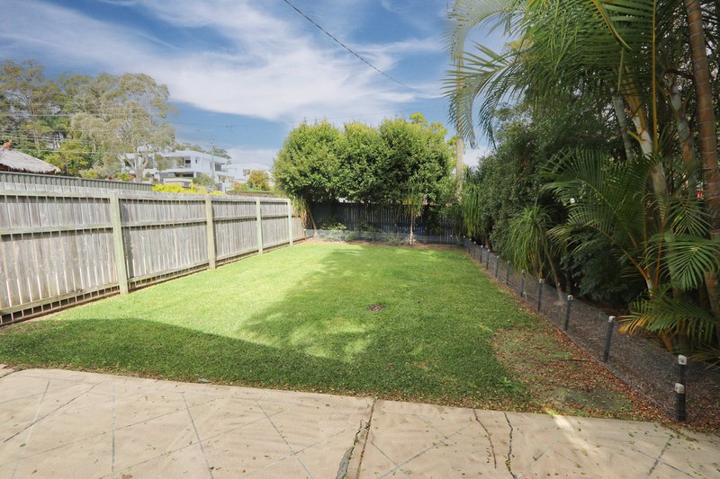 Photo - 215 Cotlew Street, Ashmore QLD 4214 - Image