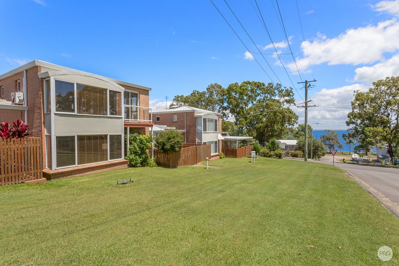 2/15 Cromarty Road, Soldiers Point NSW 2317