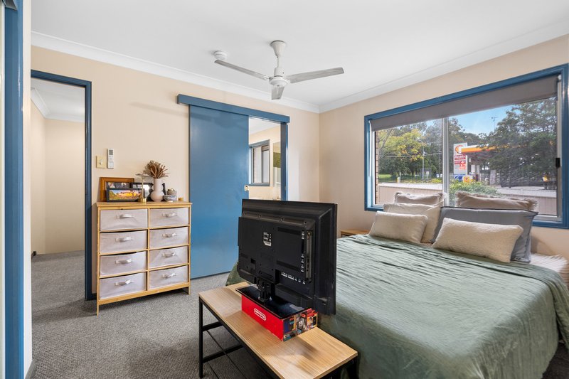 Photo - 2/15 Daisy Hill Road, Daisy Hill QLD 4127 - Image 8
