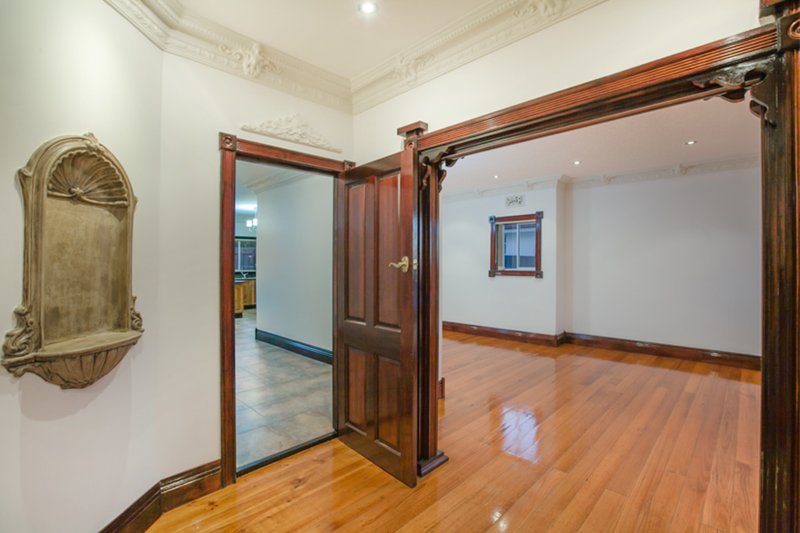 Photo - 2/15 Delaware Street, Reservoir VIC 3073 - Image 6