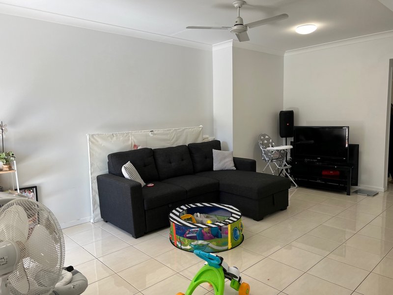 Photo - 2/15 Duffy Street, Zillmere QLD 4034 - Image 8