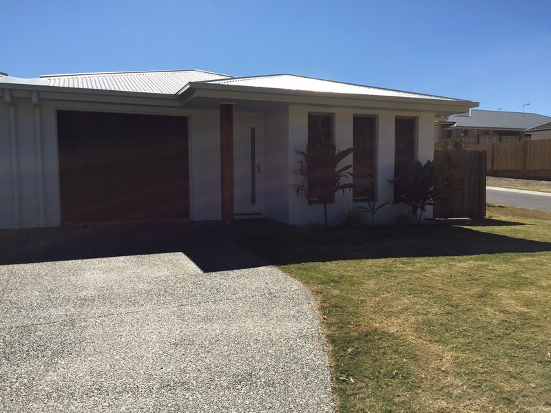 Photo - 2/15 Elizabeth Road, Griffin QLD 4503 - Image 2