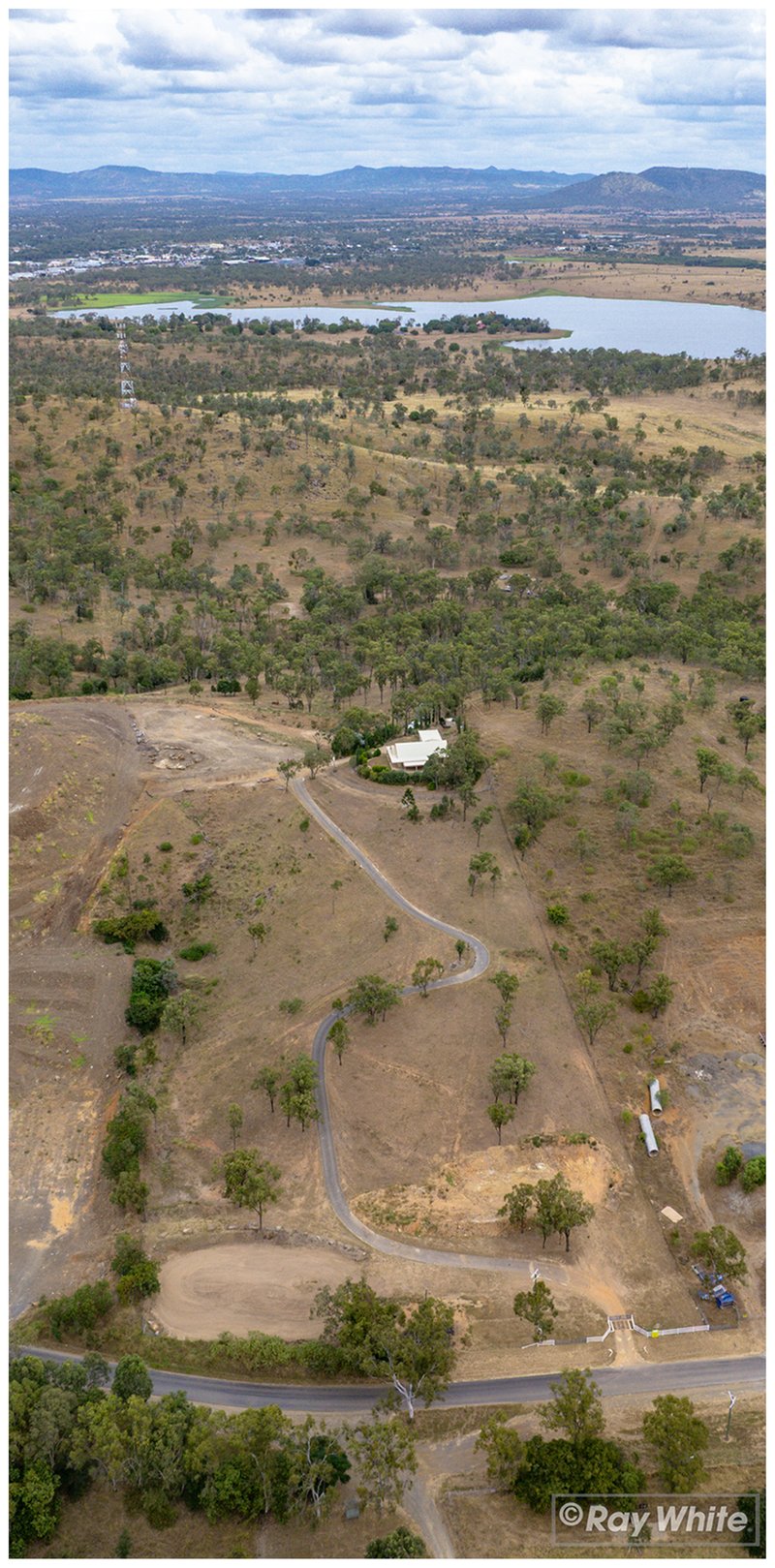 Photo - 215 Fairy Bower Road, Gracemere QLD 4702 - Image 3