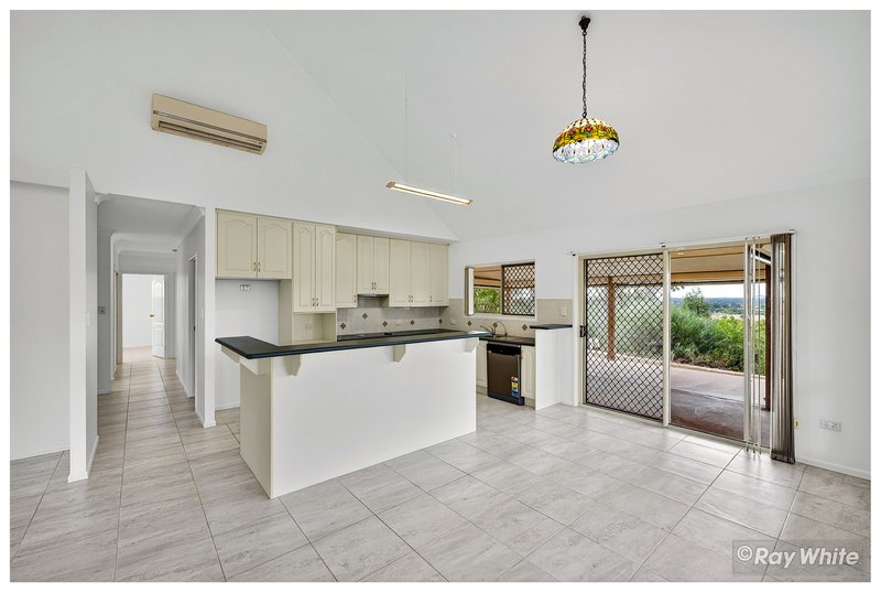 Photo - 215 Fairy Bower Road, Gracemere QLD 4702 - Image 6