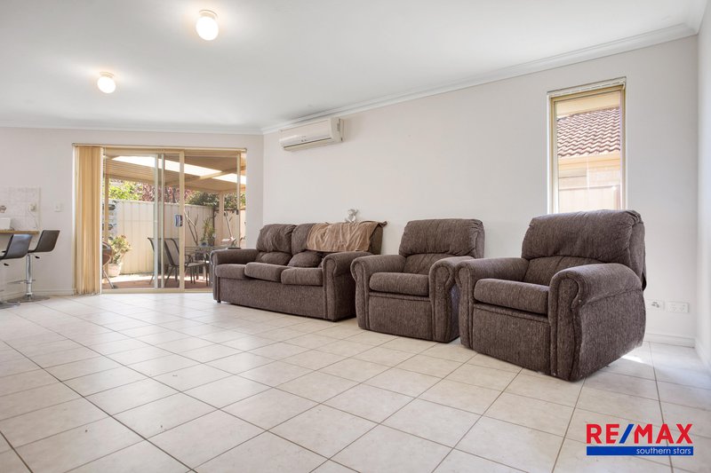 Photo - 2/15 Garden Street, Cannington WA 6107 - Image 5