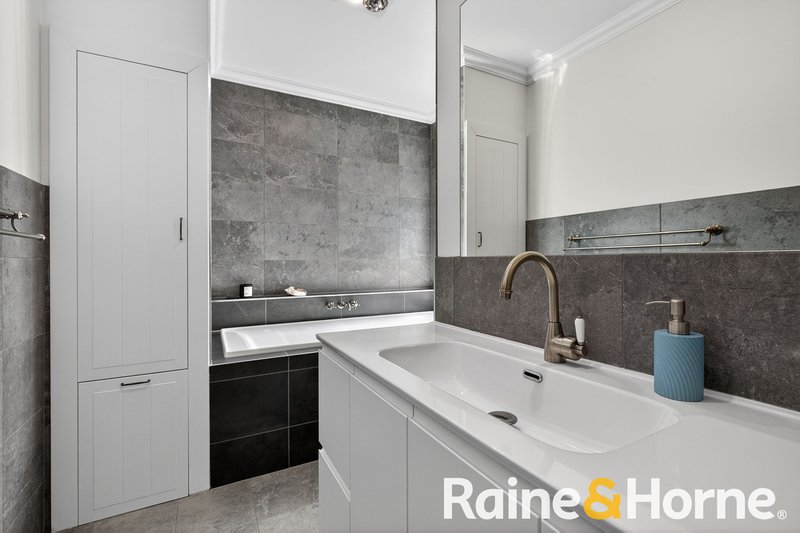 Photo - 2/15 Harefield Road, Dubbo NSW 2830 - Image 13