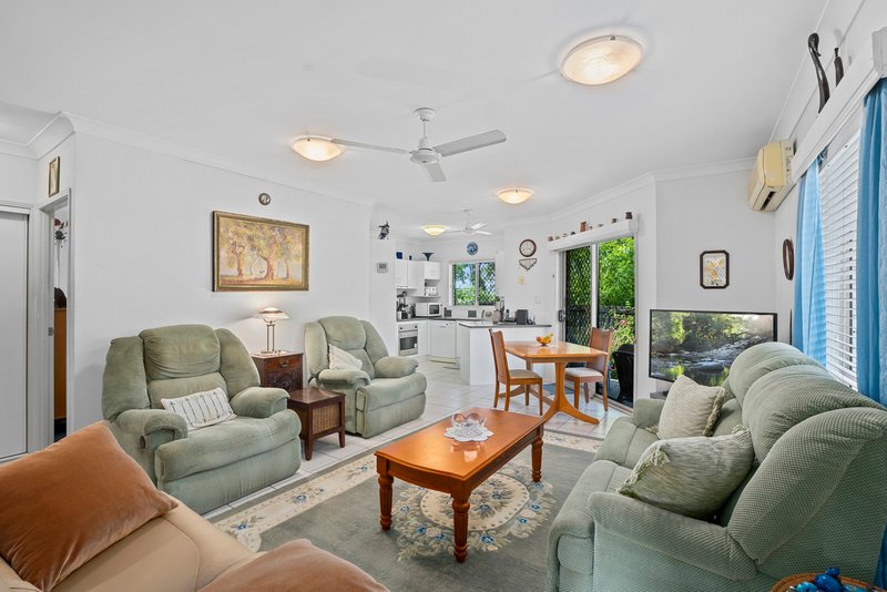 Photo - 2/15 Hellman Street, Molendinar QLD 4214 - Image 3