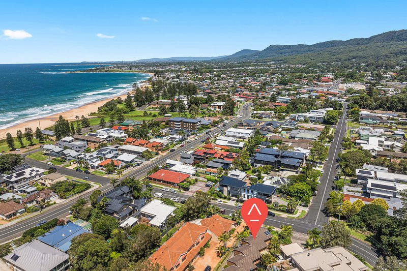 Photo - 2/15 Henley Road, Thirroul NSW 2515 - Image 9