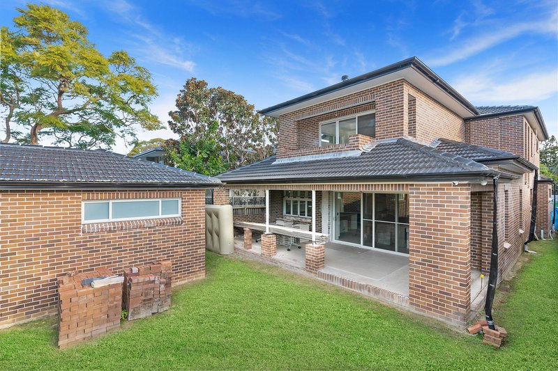 Photo - 215 High Street, Willoughby NSW 2068 - Image 4