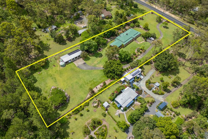 Photo - 215 Ironbark Drive, Woodford QLD 4514 - Image 2