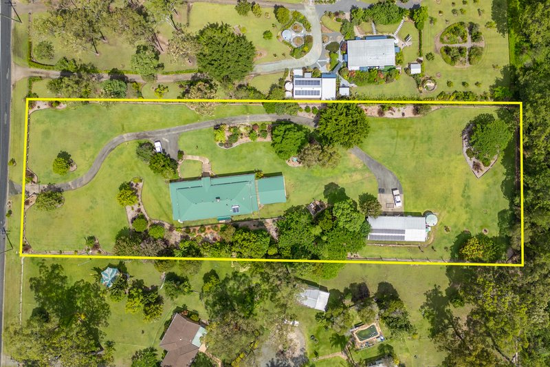 Photo - 215 Ironbark Drive, Woodford QLD 4514 - Image 18