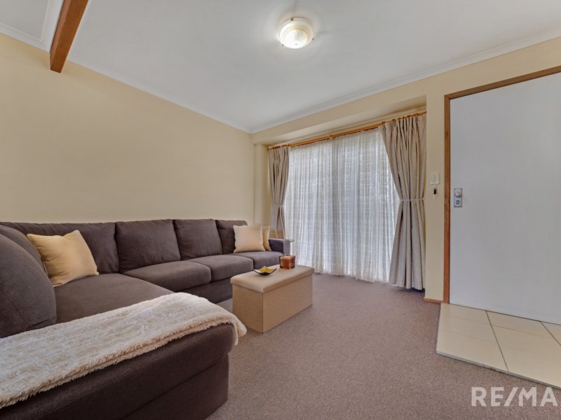 Photo - 2/15 Jane St , Beaudesert QLD 4285 - Image 6