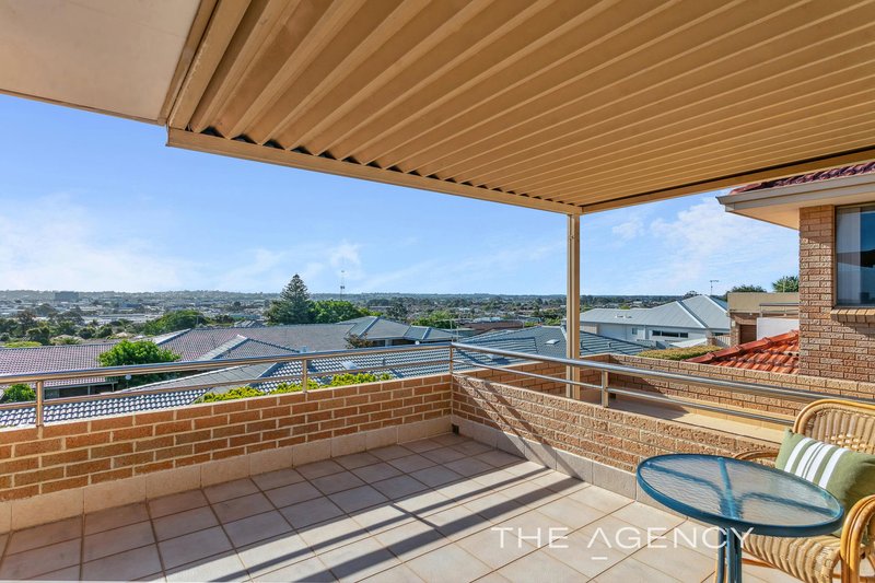 Photo - 2/15 Kinsella Street, Joondanna WA 6060 - Image 4