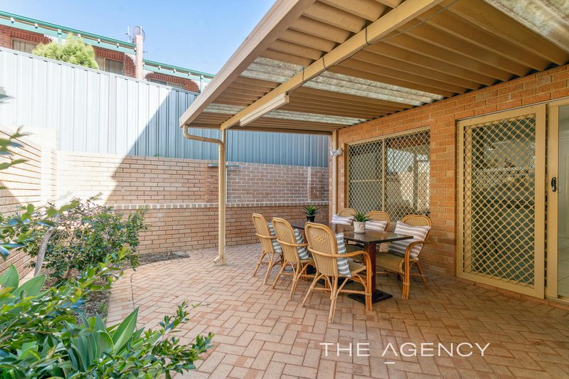 Photo - 2/15 Kinsella Street, Joondanna WA 6060 - Image 16