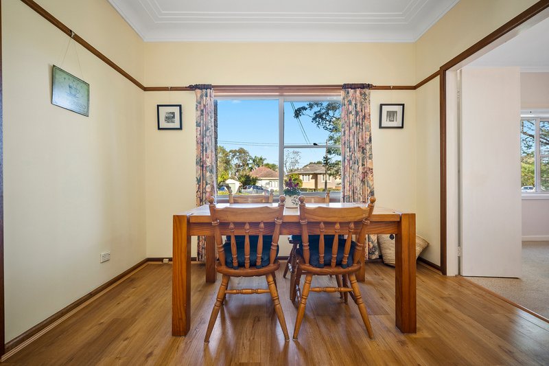 Photo - 2/15 Ku-Ring-Gai Chase Road, Mount Colah NSW 2079 - Image 10