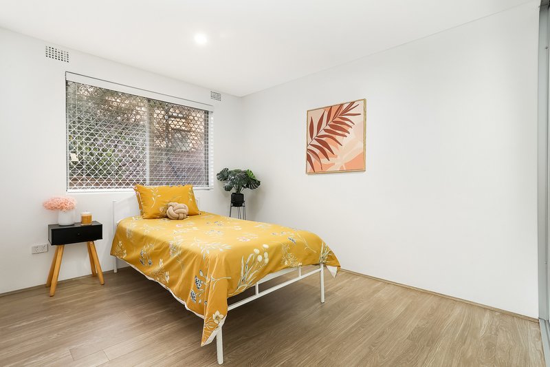 Photo - 2/15 Loftus Street, Ashfield NSW 2131 - Image 6