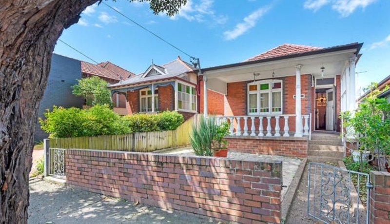 215 Lyons Road, Russell Lea NSW 2046