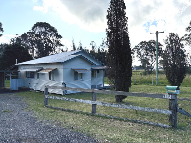 Photo - 215 Manning Point Road, Old Bar NSW 2430 - Image 1