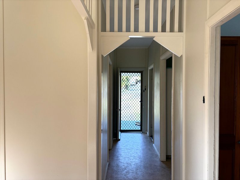 Photo - 215 Manning Point Road, Old Bar NSW 2430 - Image 6