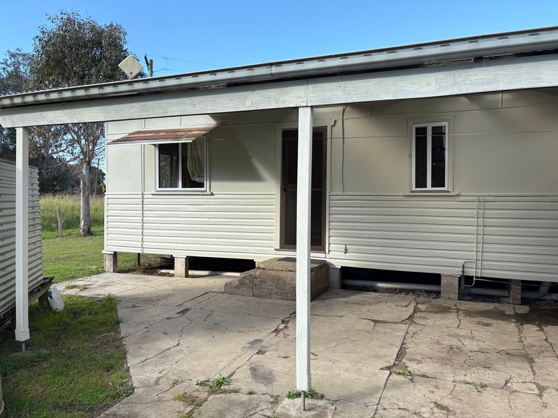 Photo - 215 Manning Point Road, Old Bar NSW 2430 - Image 8