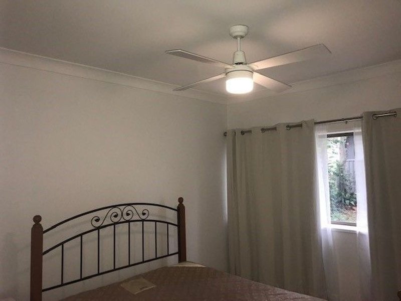 Photo - 2/15 Markwell Avenue, Surfers Paradise QLD 4217 - Image 6