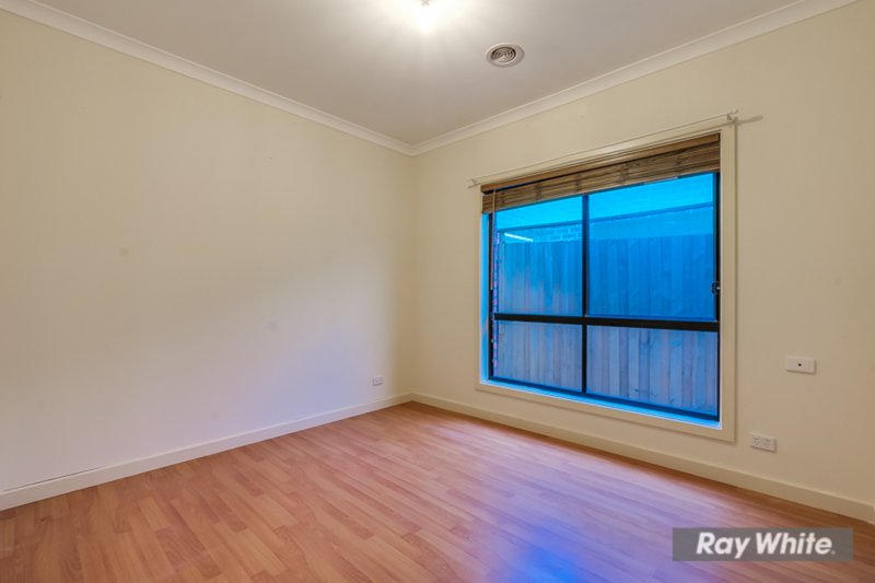 Photo - 2/15 Mcdougall Place, Truganina VIC 3029 - Image 7