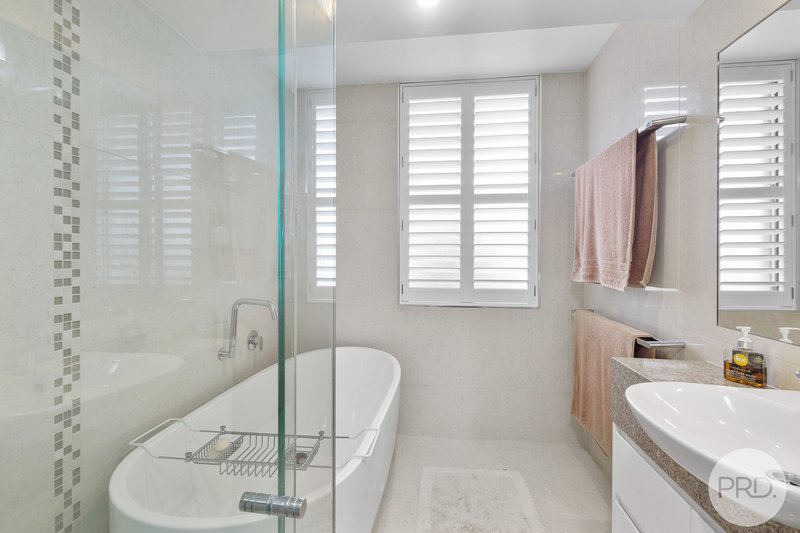 Photo - 21/5 Mitchell Street, Soldiers Point NSW 2317 - Image 12