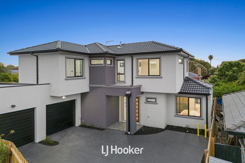 2/15 Parkland Avenue, Hampton Park VIC 3976