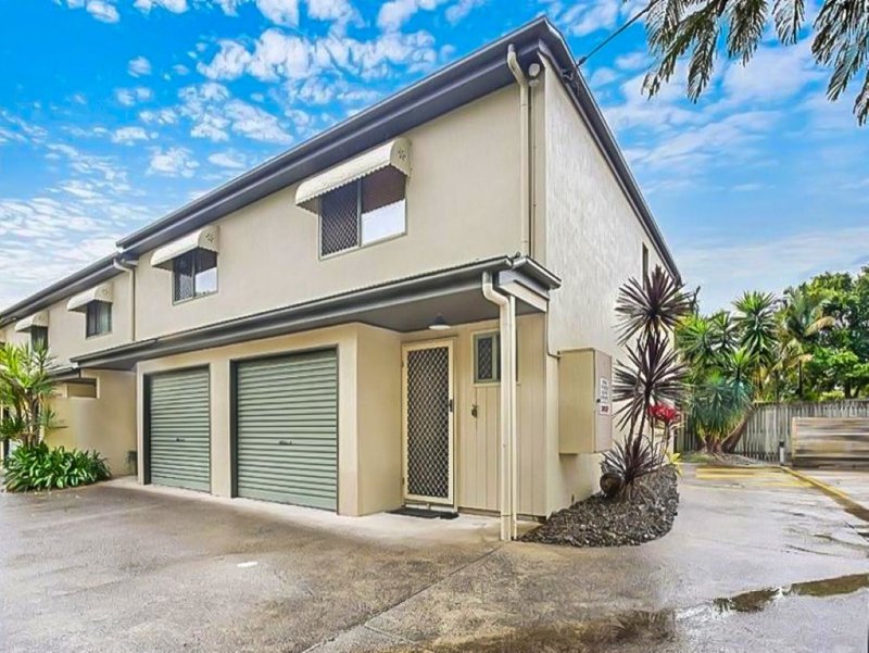 2/15 Primary School Court, Maroochydore QLD 4558