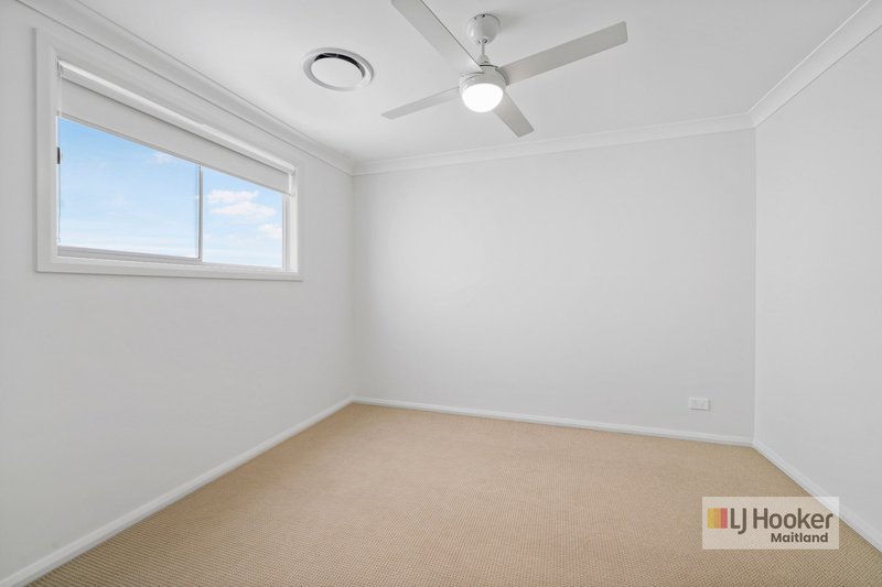 Photo - 2/15 Riparian Circuit, Cessnock NSW 2325 - Image 8