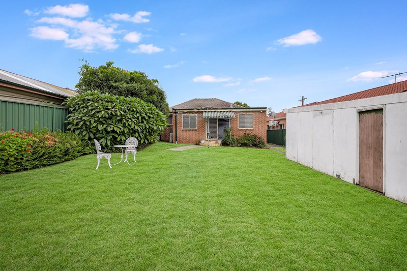 Photo - 215 Robertson Street, Guildford NSW 2161 - Image 10