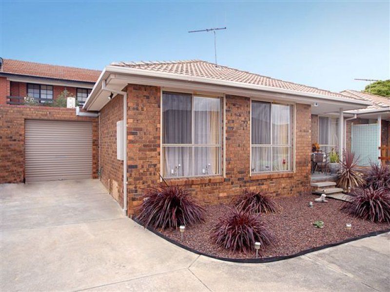 2/15 Rodd Street, Dandenong VIC 3175