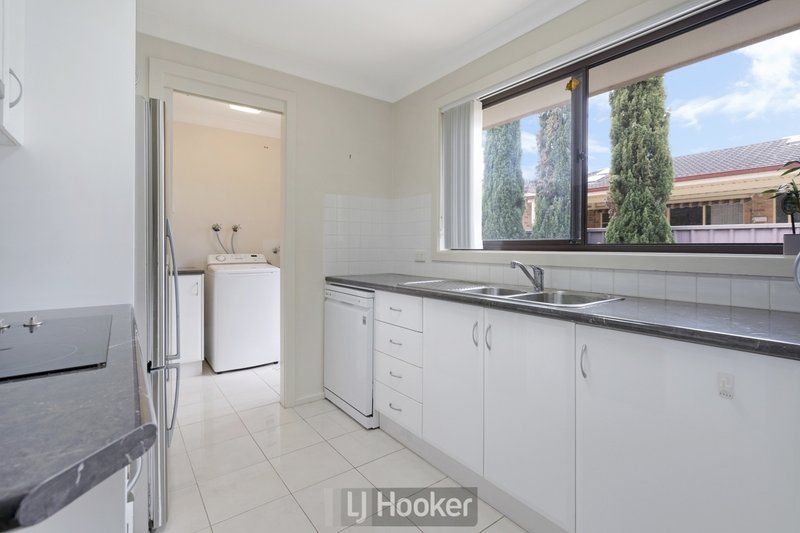 Photo - 2/15 Ruston Avenue, Valentine NSW 2280 - Image 8