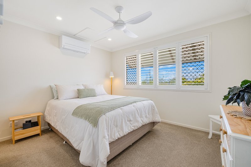 Photo - 2/15 Second Avenue, Caloundra QLD 4551 - Image 7