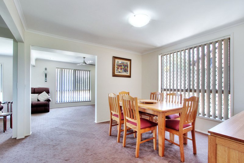 Photo - 215 Springwood Road, Springwood QLD 4127 - Image 5