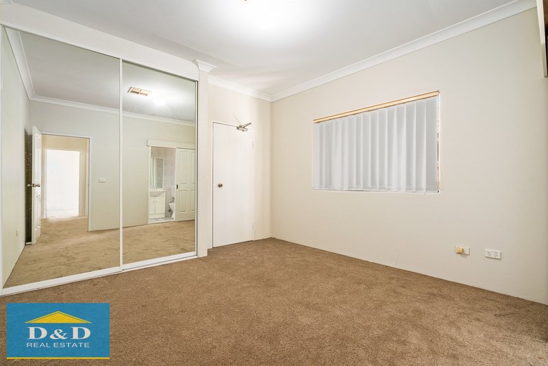 Photo - 2/15 Stewart Street, Parramatta NSW 2150 - Image 7