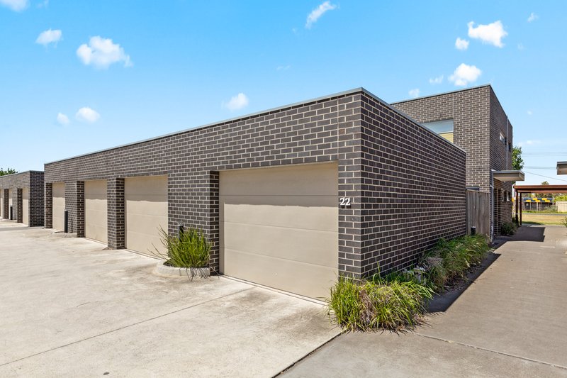 Photo - 21/5 Thomas Carr Drive, Tarneit VIC 3029 - Image 11